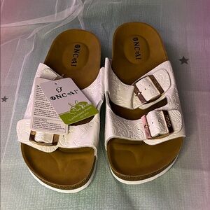 ONCAI Women's White Sandals